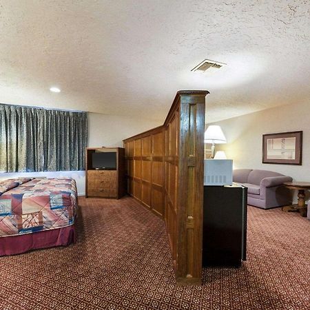 ג'אספר Rodeway Inn מראה חיצוני תמונה