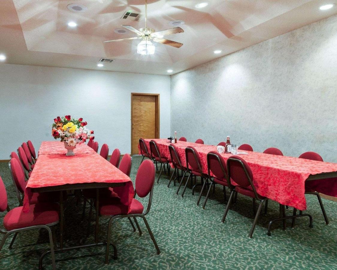 ג'אספר Rodeway Inn מראה חיצוני תמונה