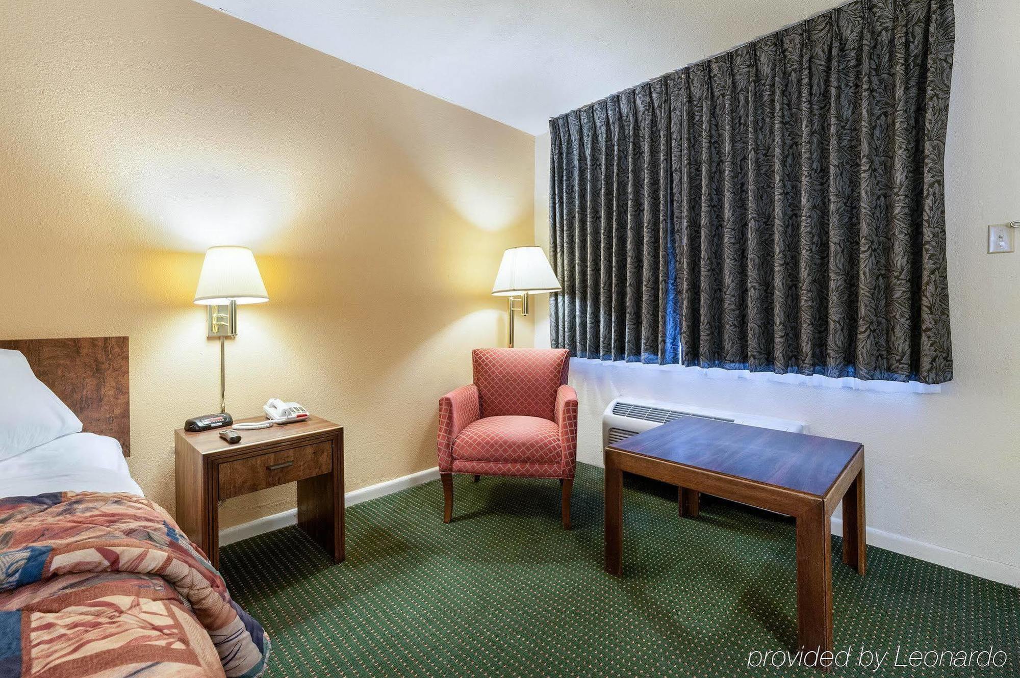 ג'אספר Rodeway Inn מראה חיצוני תמונה